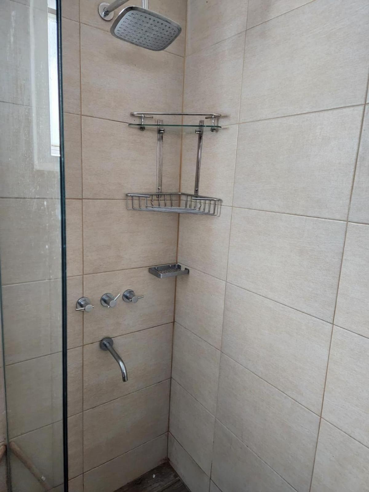 Departamento Ubicadisimo Calle Chile Con Estacionamiento Incluido Capital Mendoza 2 Appartement Buitenkant foto