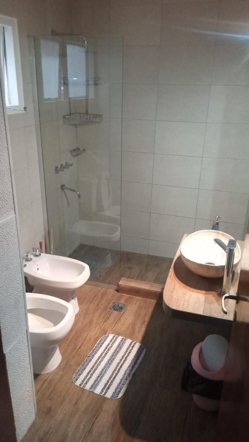 Departamento Ubicadisimo Calle Chile Con Estacionamiento Incluido Capital Mendoza 2 Appartement Buitenkant foto